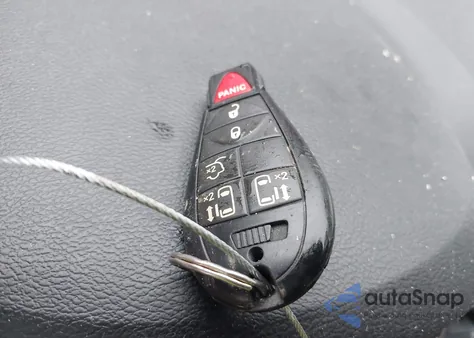 2013 Chrysler Town & Country Touring from USA, damaged, VIN 2C4RC1BG8DR793378